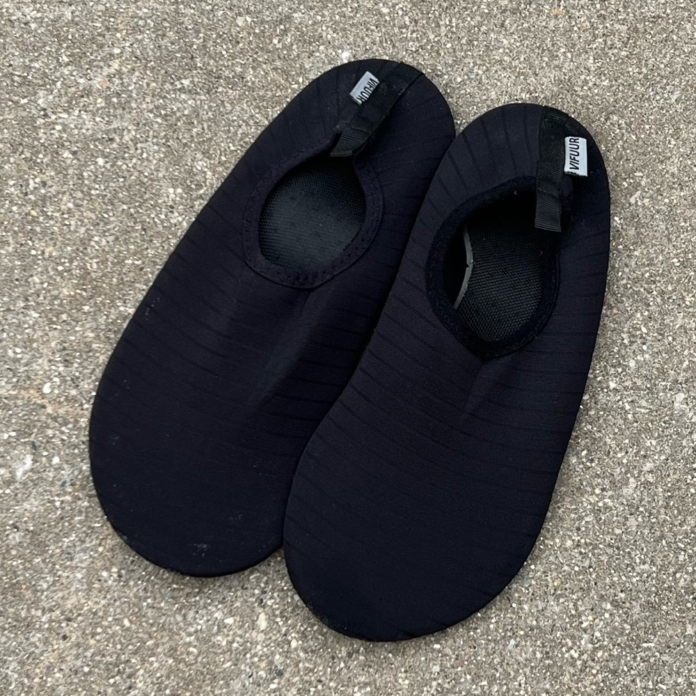 Vifuur Unisex Black Swim Beach/Lake Shoes Eur Size 42/43